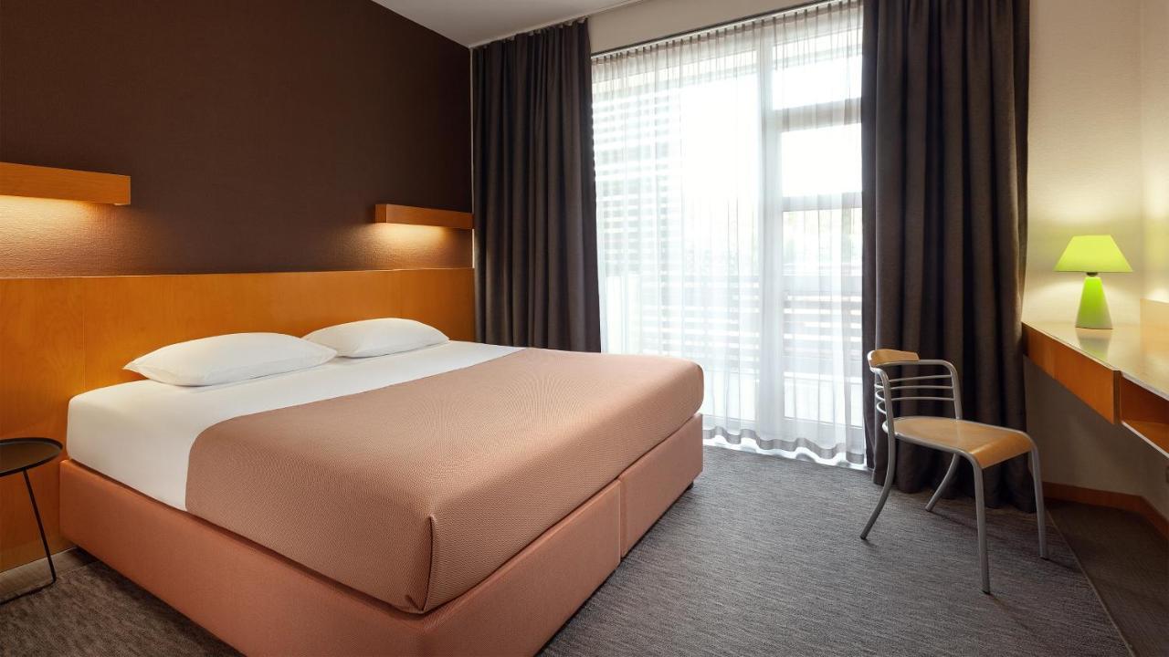 Good Zone Hotel Pishchanka  Dış mekan fotoğraf